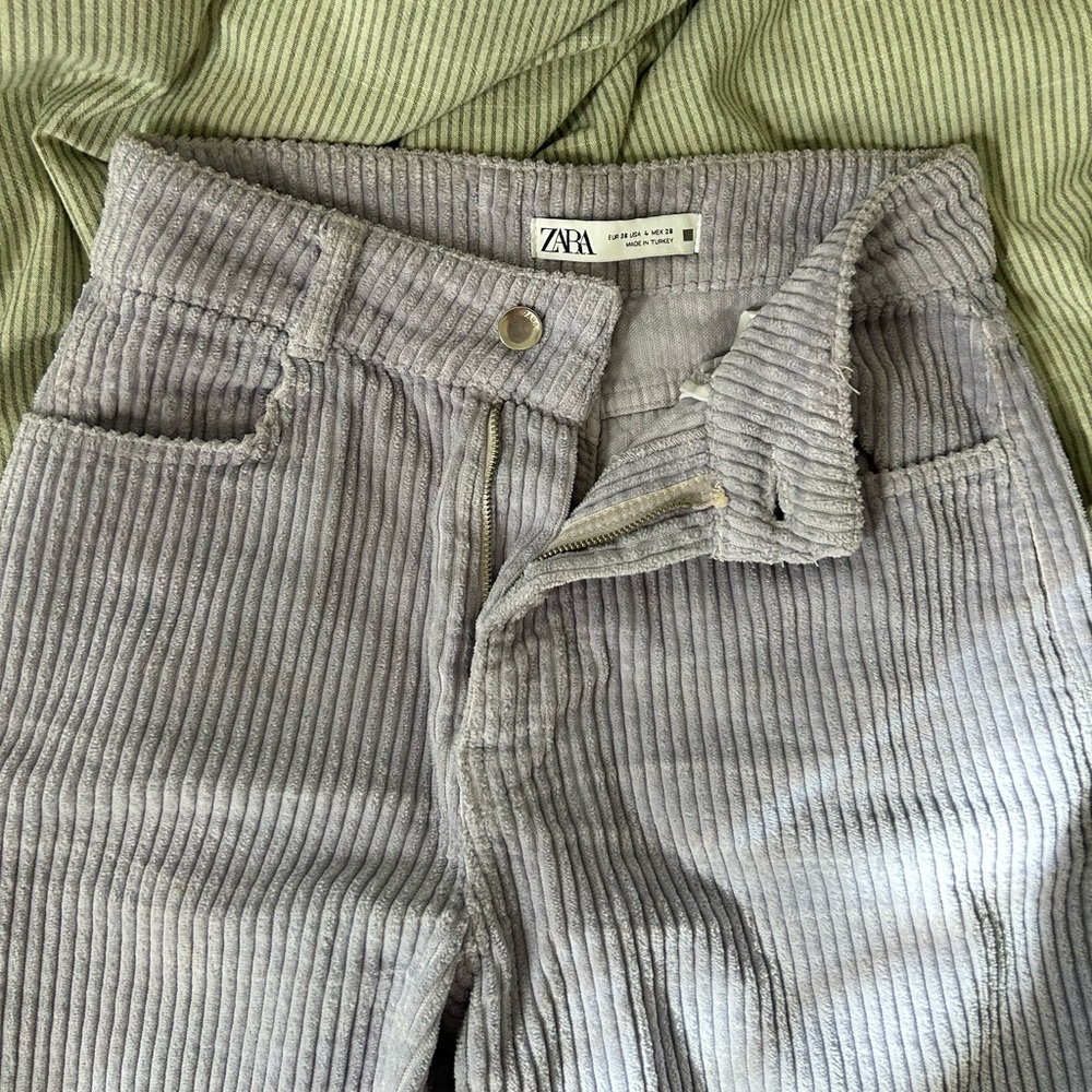 Light purple, lilac corduroy Zara pants